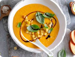 CREAMY BUTTERNUT SQUASH SOUP